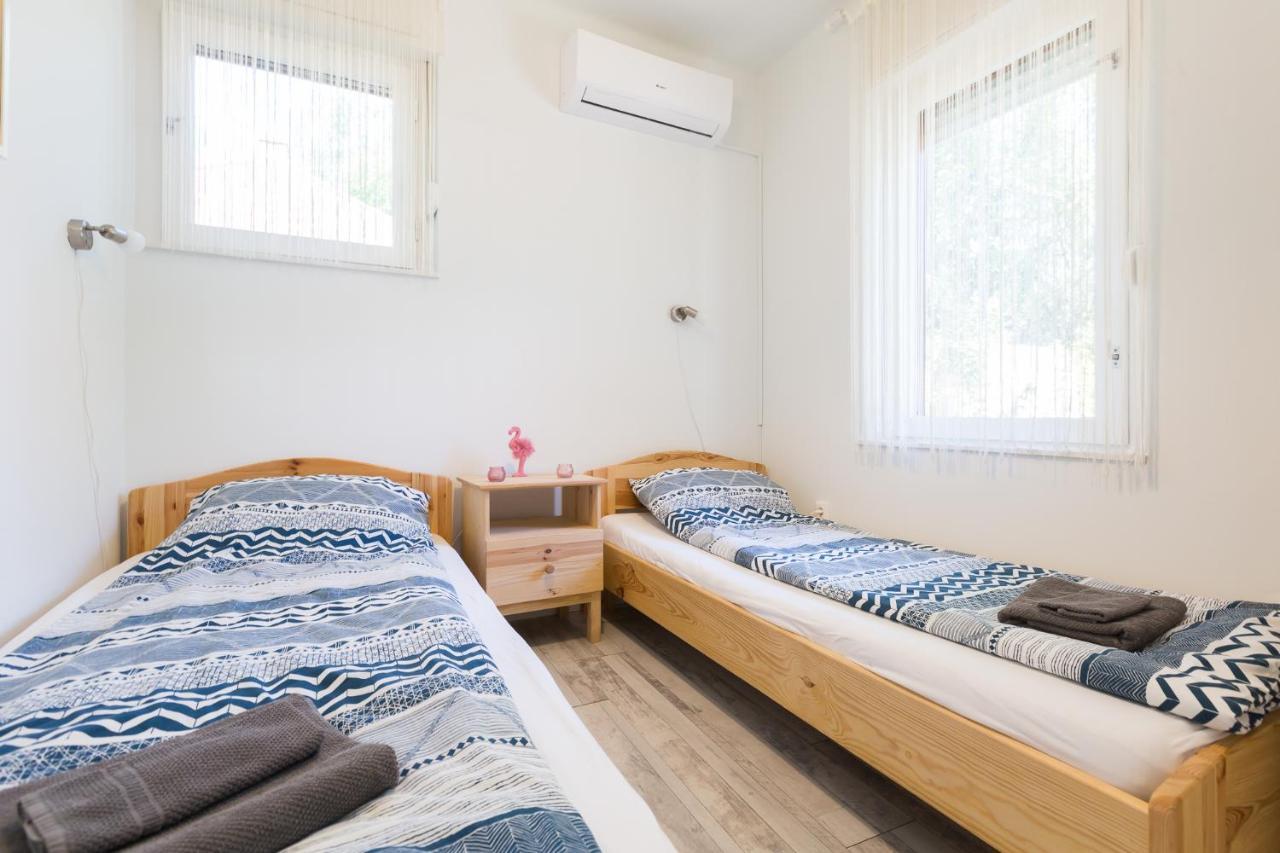 Holiday House Siofok Exterior photo