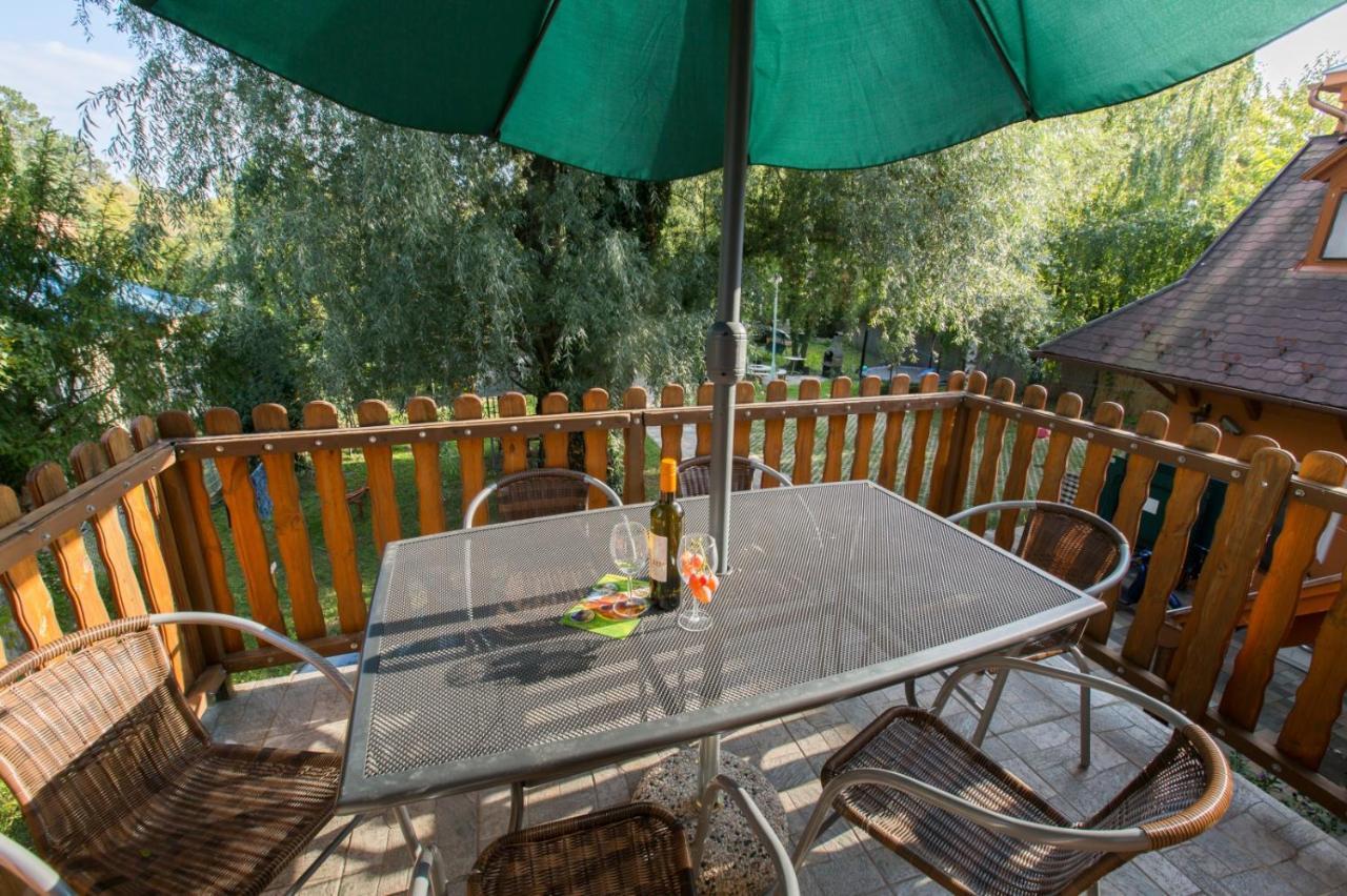 Holiday House Siofok Exterior photo